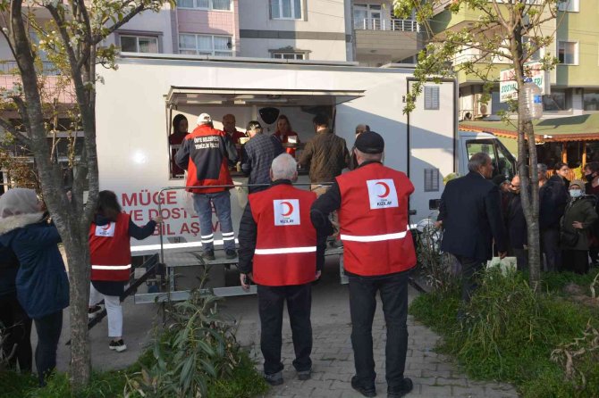 Kızılay’dan Dev İftar