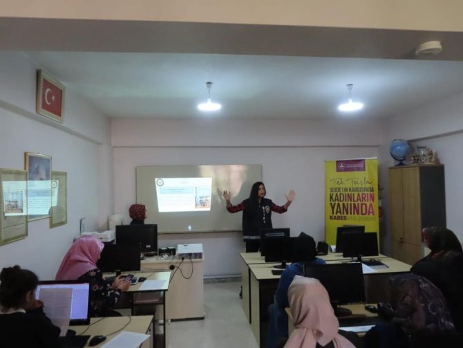 Siirt’te Polis Ekipleri Kades Uygulamasını Tanıttı