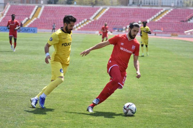 Spor Toto 1. Lig: Balıkesirspor: 1 - Menemenspor: 1