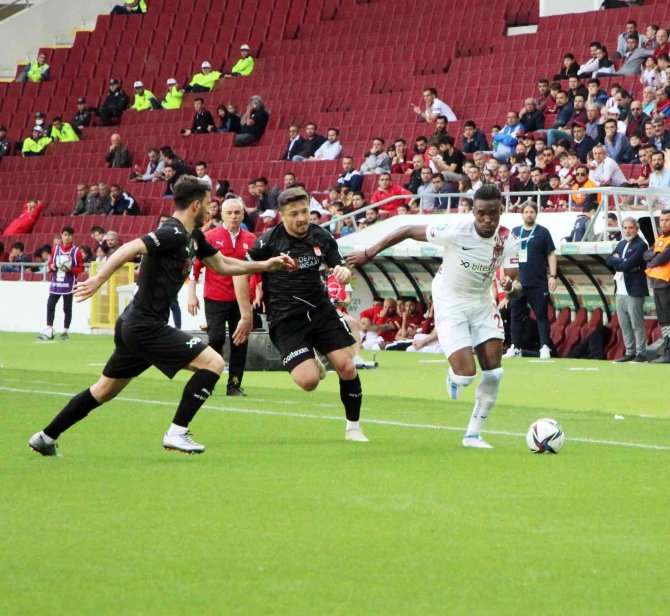 Spor Toto Süper Lig: A.hatayspor: 1 - Dg Sivasspor: 1 (Maç Sonucu)