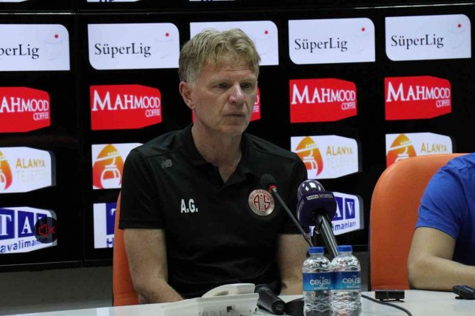 Alfons Groenendijk: “Antalyaspor Bu Seriyi En Son 24 Yıl Önce Yaşadı”