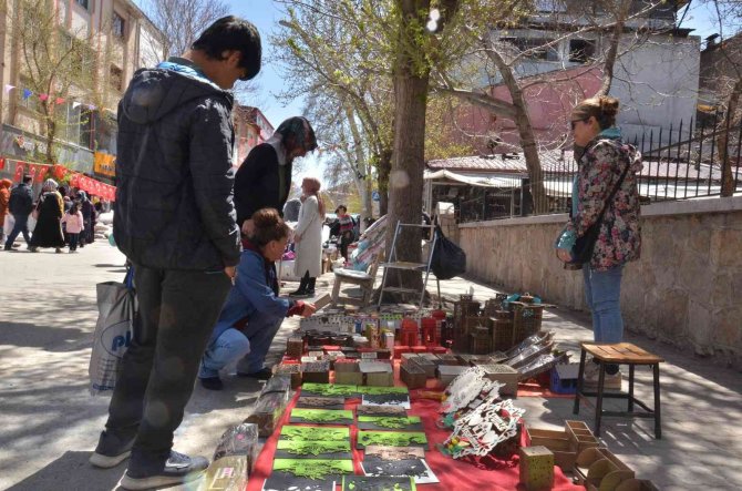 Elbistan’da ‘Alışveriş Bayramı’ Coşkusu