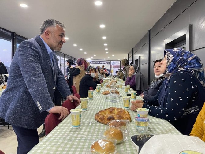 Ak Parti İ̇l Başkanlığı’ndan Kadın Kolları İçin İftar Programı