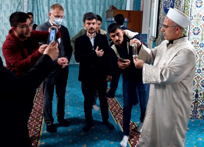 Başkan Ceyhun’un, “Sakal-ı Şerif” Ziyareti