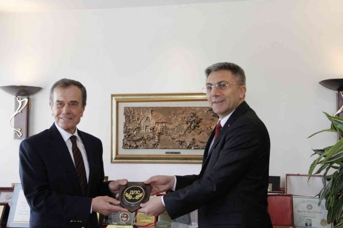 Höh Genel Başkanı Karadayı’dan Gençoğlu’na Teşekkür Ziyareti