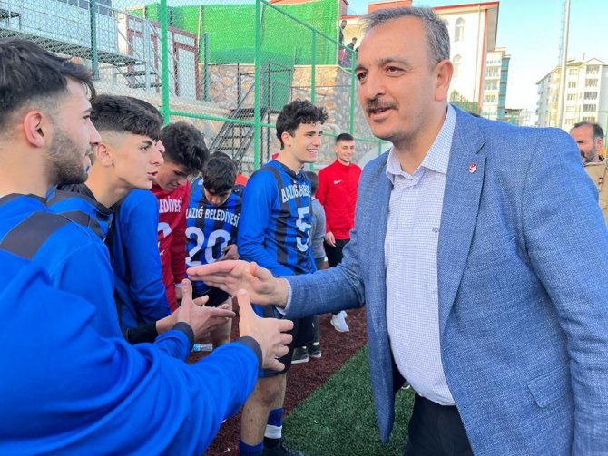 Elazığ U18 Ligi’nde Şampiyon Elazığ Belediyespor