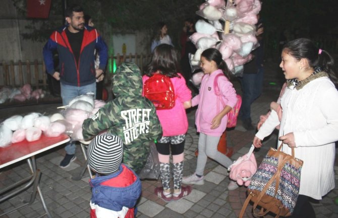 Emetli Çocuklar ’Heyman’ Şenliğinde Buluştu
