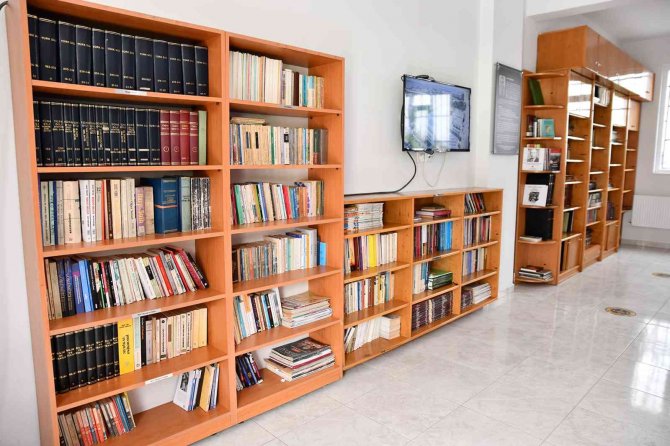 İ̇lyas Küçükcan Kütüphanesi Batıkent’te Açıldı