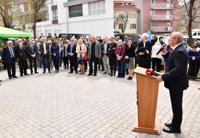 İ̇lyas Küçükcan Kütüphanesi Batıkent’te Açıldı