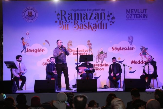 Kağıthane’de Ramazan Şiirler Ve Söyleşilerle Geçiyor