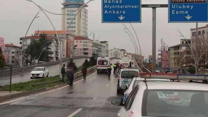 Kamyonetin Çarptığı Yaşlı Adam Hayatını Kaybetti