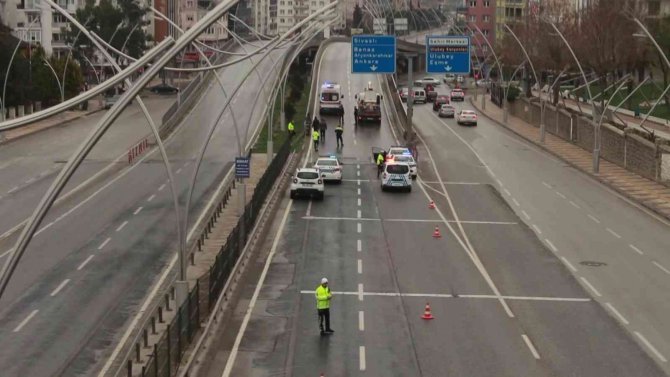 Kamyonetin Çarptığı Yaşlı Adam Hayatını Kaybetti