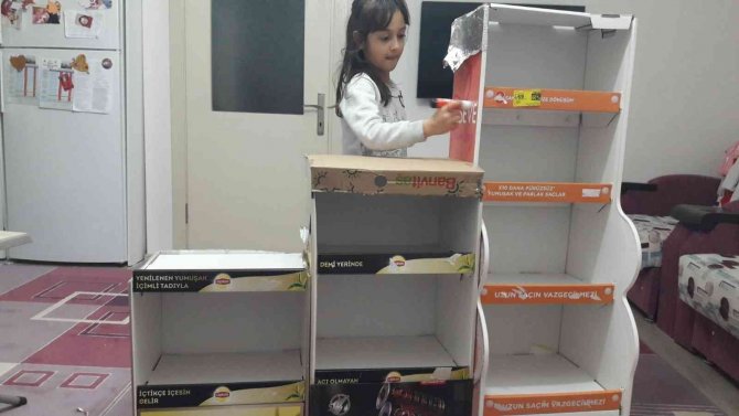 Atık Malzemelerden Okuma Köşeleri