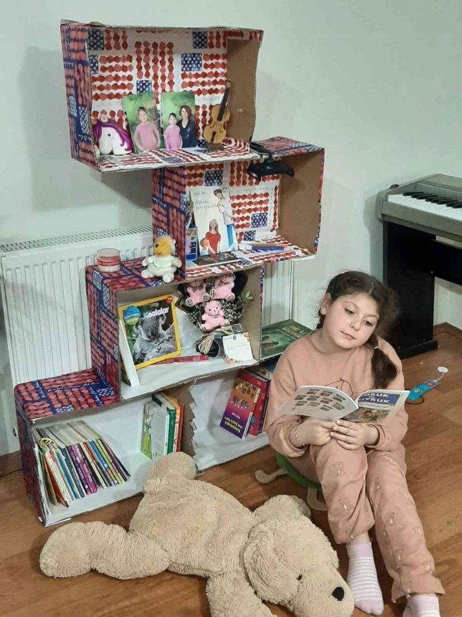 Atık Malzemelerden Okuma Köşeleri