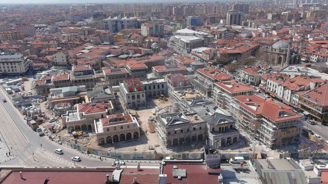 Mevlana Bölgesinde Tarihi Dönüşüm Tamamlanmak Üzere