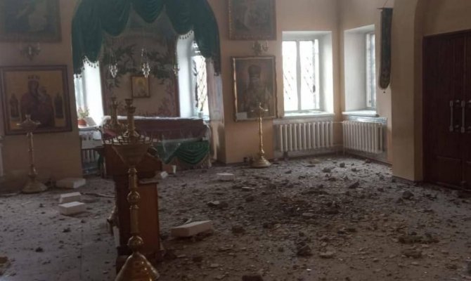 Rusya, Ukrayna’nın Syevyerodonetsk Kentinde Kiliseyi Vurdu