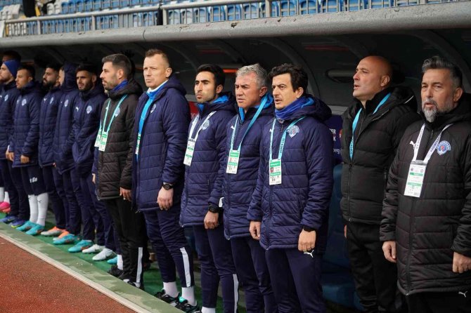 Spor Toto Süper Lig: Kasımpaşa: 1 - Adana Demirspor: 0 (Maç Devam Ediyor)
