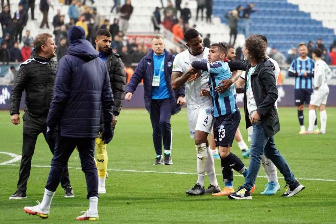Spor Toto Süper Lig: Kasımpaşa: 4 - Adana Demirspor: 0 (Maç Sonucu)