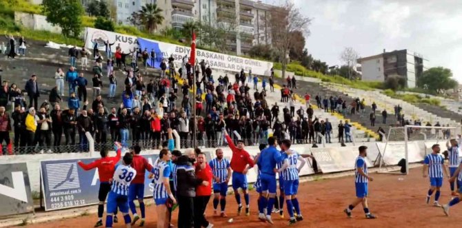 Play-off Maçında Yumruklar Havada Uçuştu