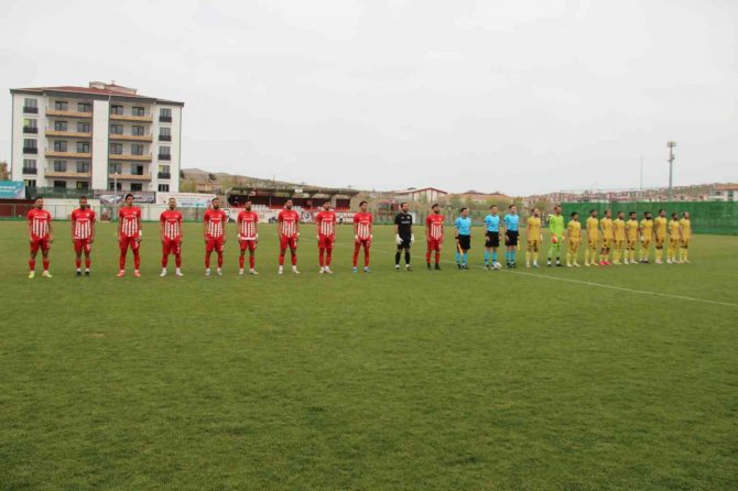 Tff 3. Lig: Hd Elazığ Karakoçan: 2 - Darıca Gençlerbirliği: 2