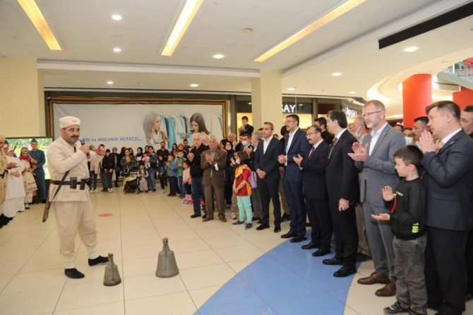 Vali Çelik: “Cevizdere Kahramanlarımızı Asla Unutmayacağız”