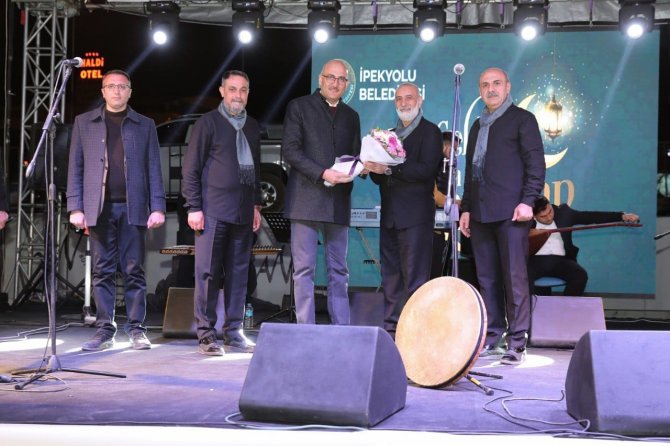 İ̇pekyolu’nda Grup Tillo İle Ramazan Coşkusu