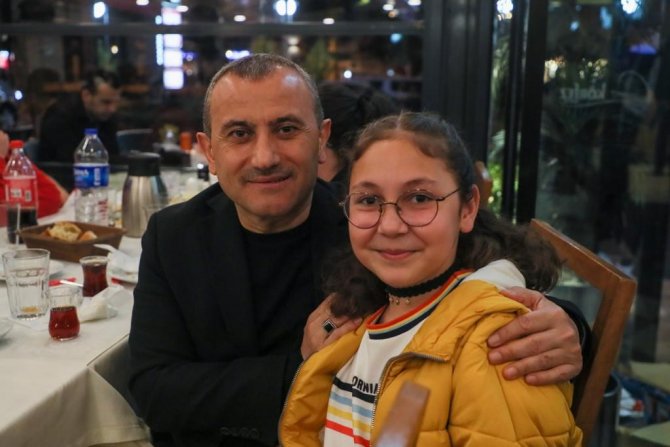 Yetim Ve Öksüz Çocuklar İle İftar Sofrasında Buluştu