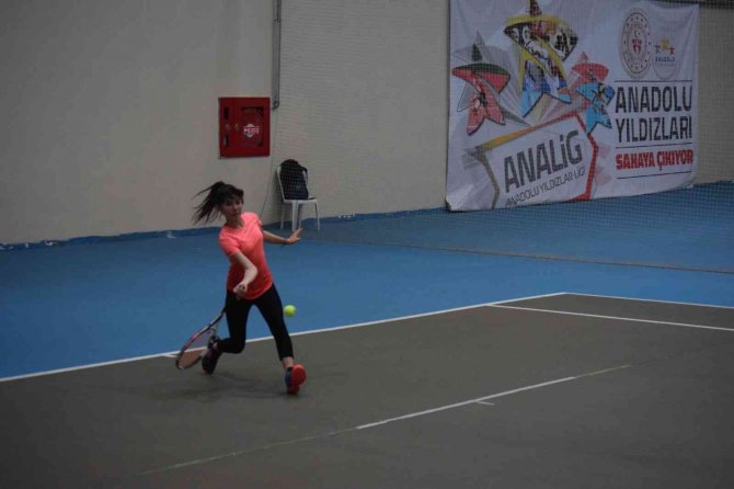 Anadolu Yıldızlar Ligi Tenis Grup Müsabakaları Sona Erdi