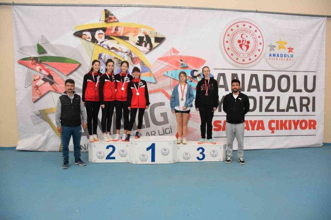 Anadolu Yıldızlar Ligi Tenis Grup Müsabakaları Sona Erdi