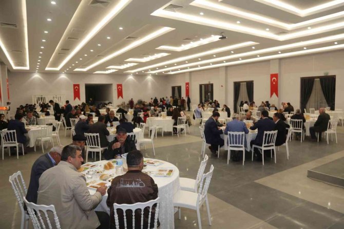 Ak Parti Çameli İ̇lçe Teşkilatından Örnek Beraberlik