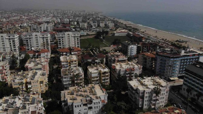Alanya’da Konut Fiyatları Fırladı, Yerli Halk Kırsala Yöneldi