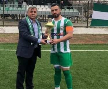 Altıntaş Belediye Gençlikspor Şampiyonluk Kupasını Aldı
