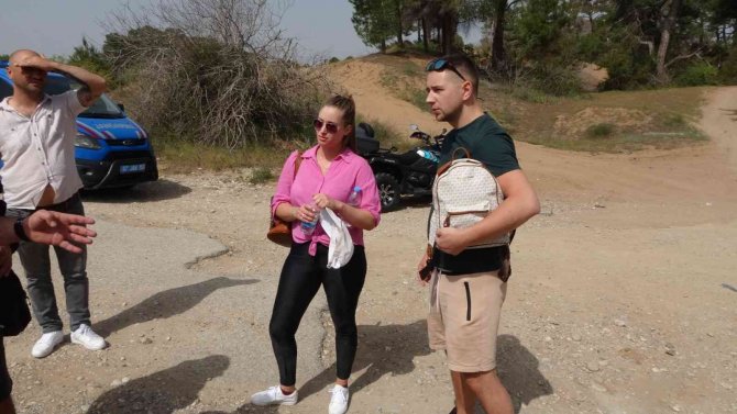Takla Atan Atv’de Bulunan İki Turist Yaralandı