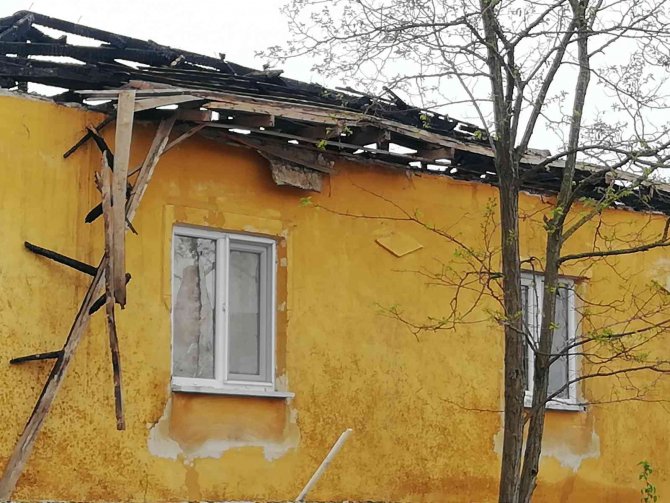 Bacadan Düşen Kıvılcım Evi Kül Etti