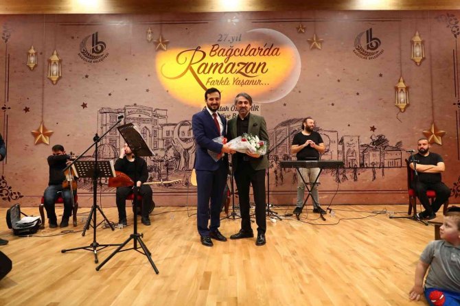 Bağcılar’da Eşref Ziya Terzi’den Müzik Ziyafeti