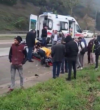 Bursa’da Kayganlaşan Yolda Kontrolden Çıkan Otomobil Taklalar Attı : 1 Ölü 1 Yaralı