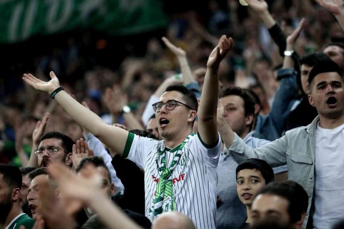 Bursaspor, Gençlerbirliği’ni Konuk Edecek