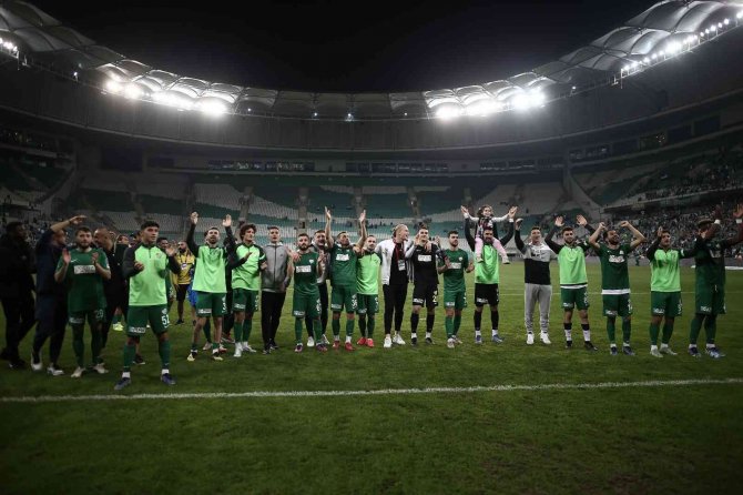 Bursaspor, Gençlerbirliği’ni Konuk Edecek