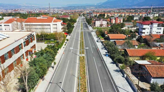 Denizli’de Üst Yapı Hamlesi Devam Ediyor