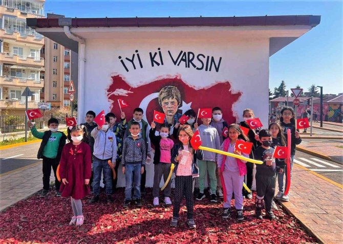 Ordu’da Çocuklar Sinema Günleri İle Eğlendi