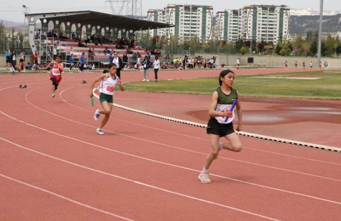 Atletizm Grup Müsabakaları Sona Erdi
