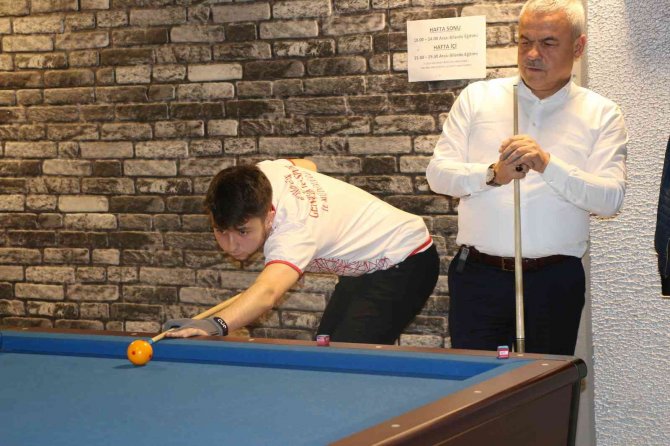 Gençler 3 Bant Bilardo Bahar Turnuvası Sona Erdi