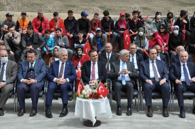 Kars’ta Davullu Zurnalı Turizm Haftası