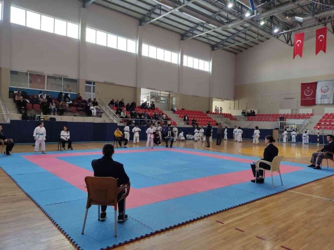 Minik-yıldız Kayseri İ̇l Birinciliği Tamamlandı
