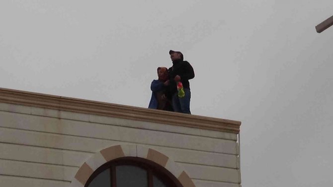 Kilis’te Verilen İşi Beğenmeyen İşçi Kendini Yakmak İstedi