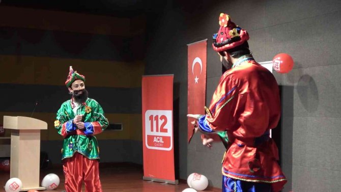 Karagöz Ve Hacivat ’112’nin Önemini Anlattı