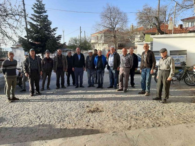 Burhaniye’de Köylü Vatandaşların Taş Ocağı Tepkisi