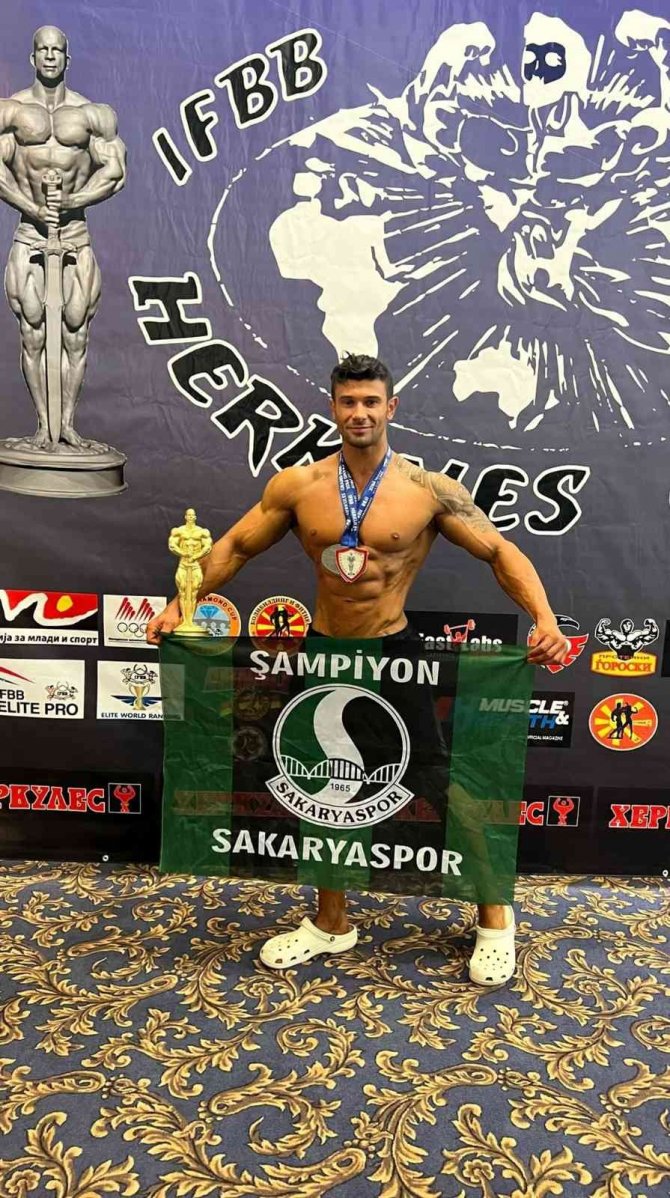 Sakaryalı Vücut Geliştirme Sporcusu Makedonya’da Şampiyon Oldu