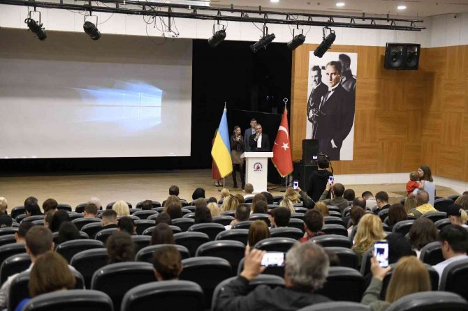 Başkan Uysal: “Ukrayna’da Yaşananların Bir An Önce Son Bulmasını Diliyoruz”
