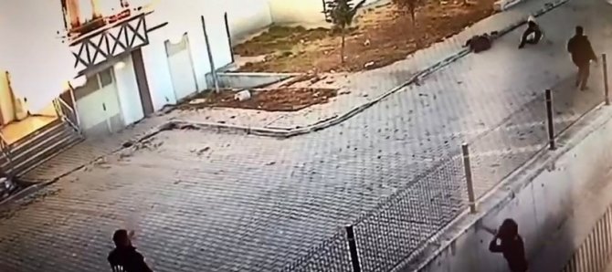 Evden Kaçan Kız Kardeşi İle Konuşmak İsterken Silahla Dehşet Saçmıştı, Yargılanmasına Devam Edildi